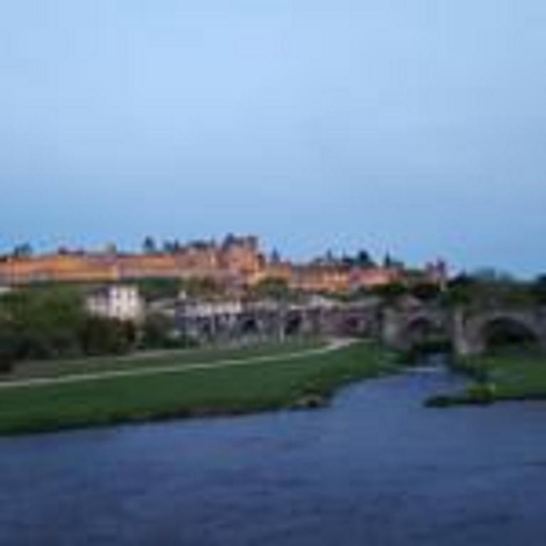 Aude Cite-City Carcassone Exterior photo